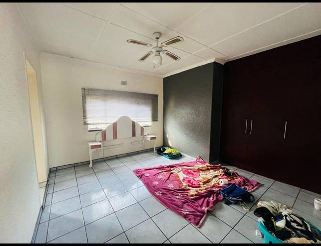 5 BEDROOM PROPERTY TO RENT IN ELSBURG